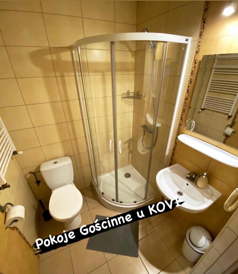 Pokoje Goscinne U Kovi Легниця Екстер'єр фото