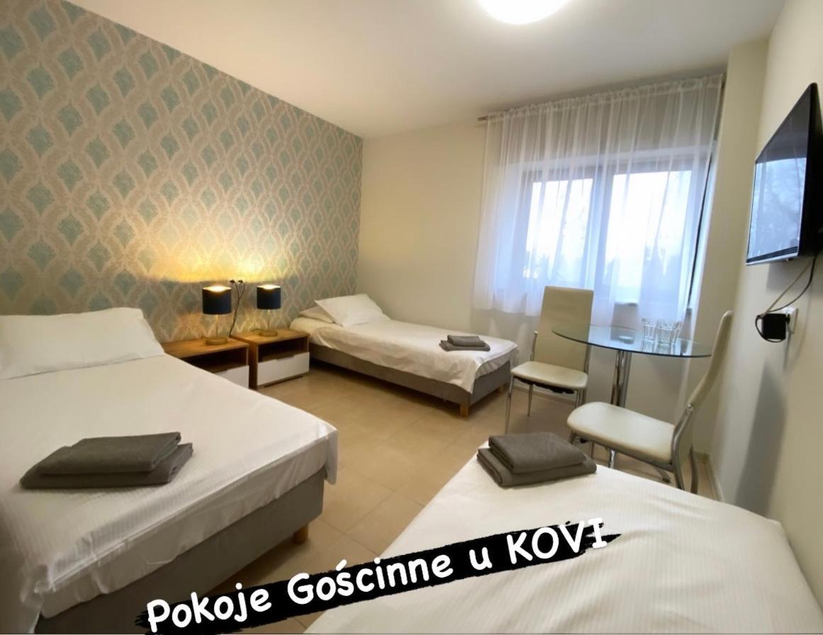 Pokoje Goscinne U Kovi Легниця Екстер'єр фото